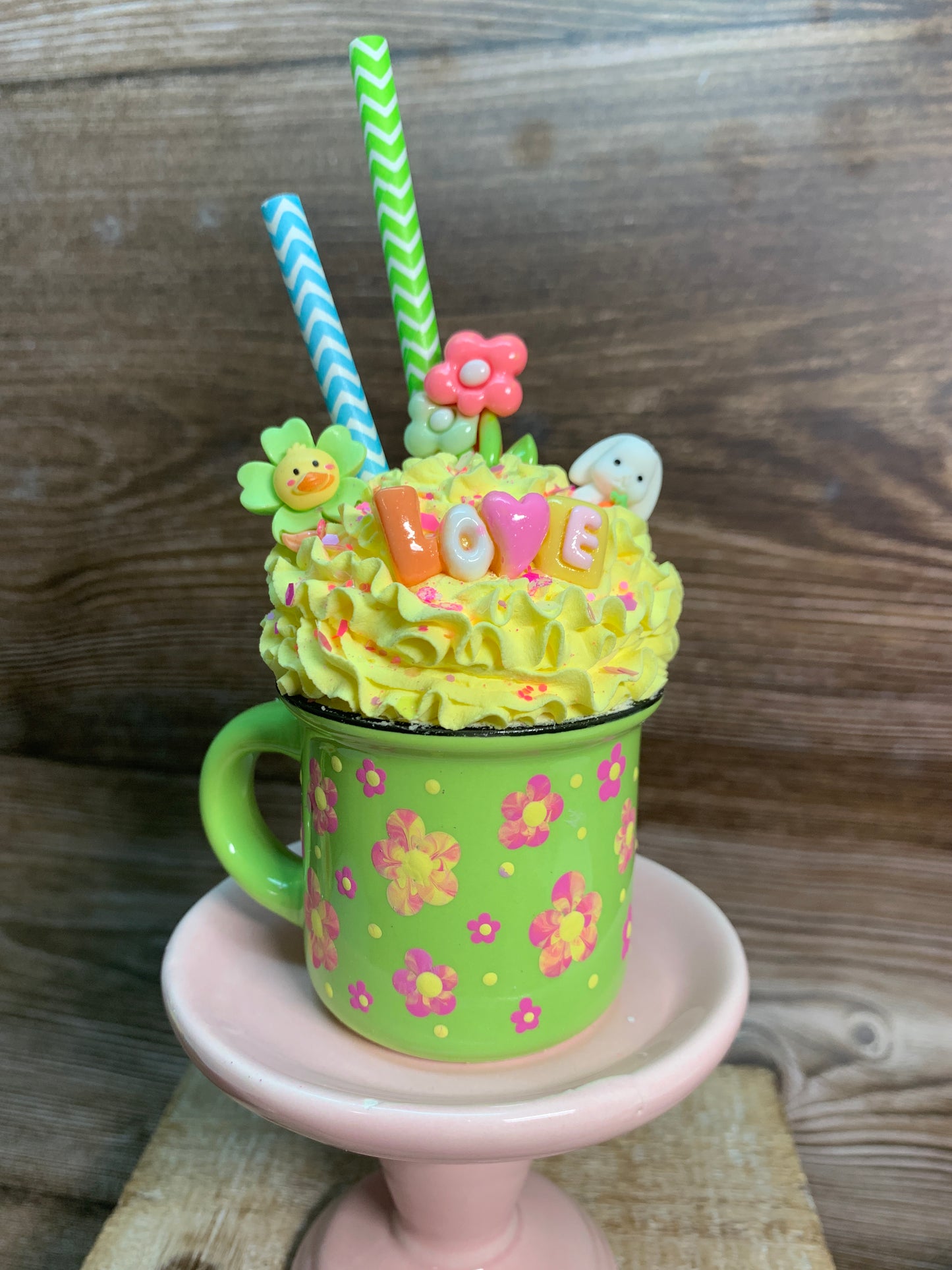 Apple Green Easter Mini Mugs