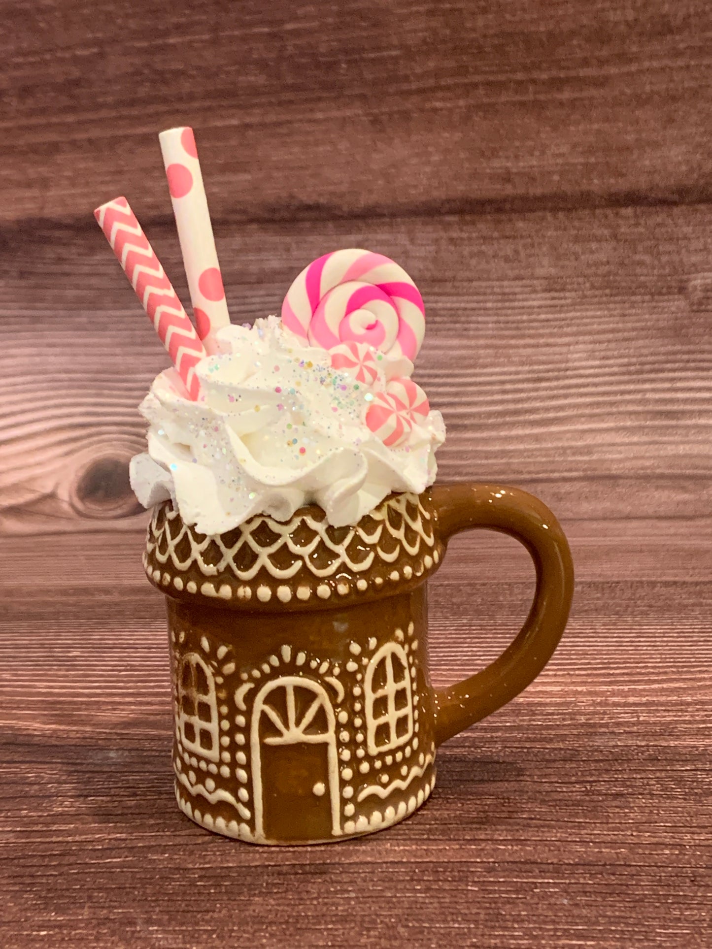 Brown Gingerbread House Mini Mug