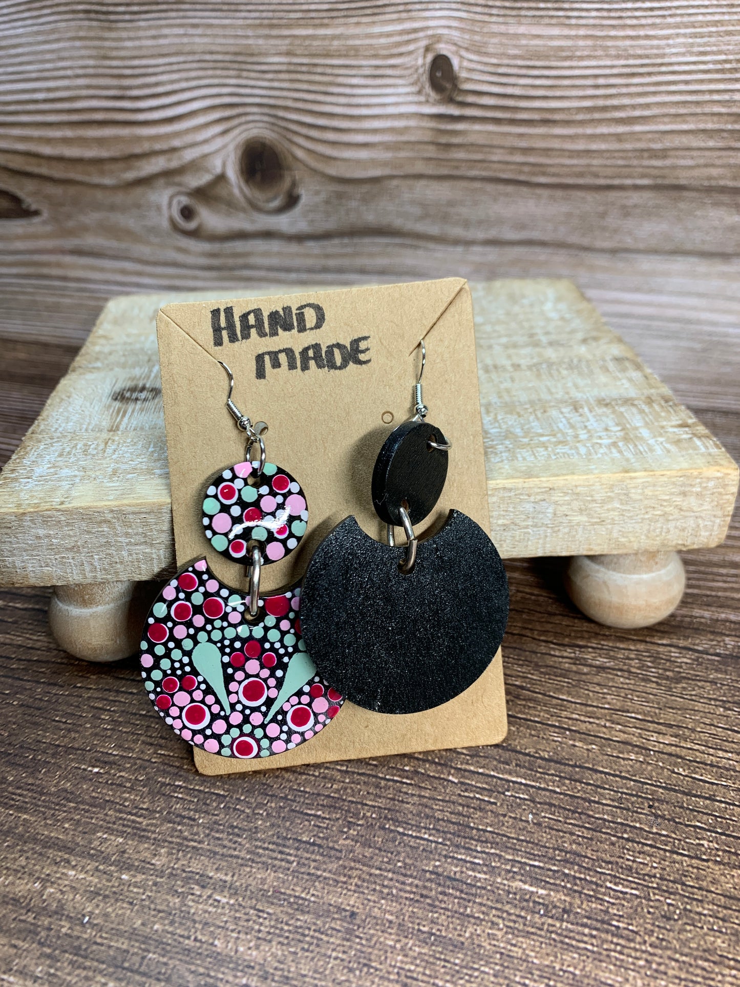 ER#10 Sage & Burgandy Dotted Earrings