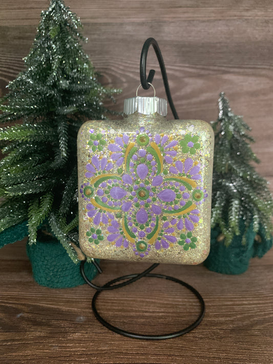#136 Glittered Ornament