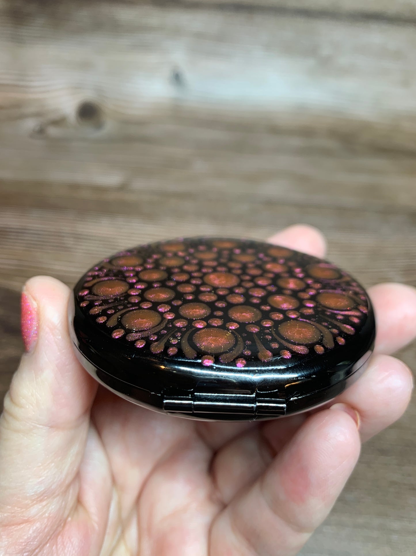 Compact mirror