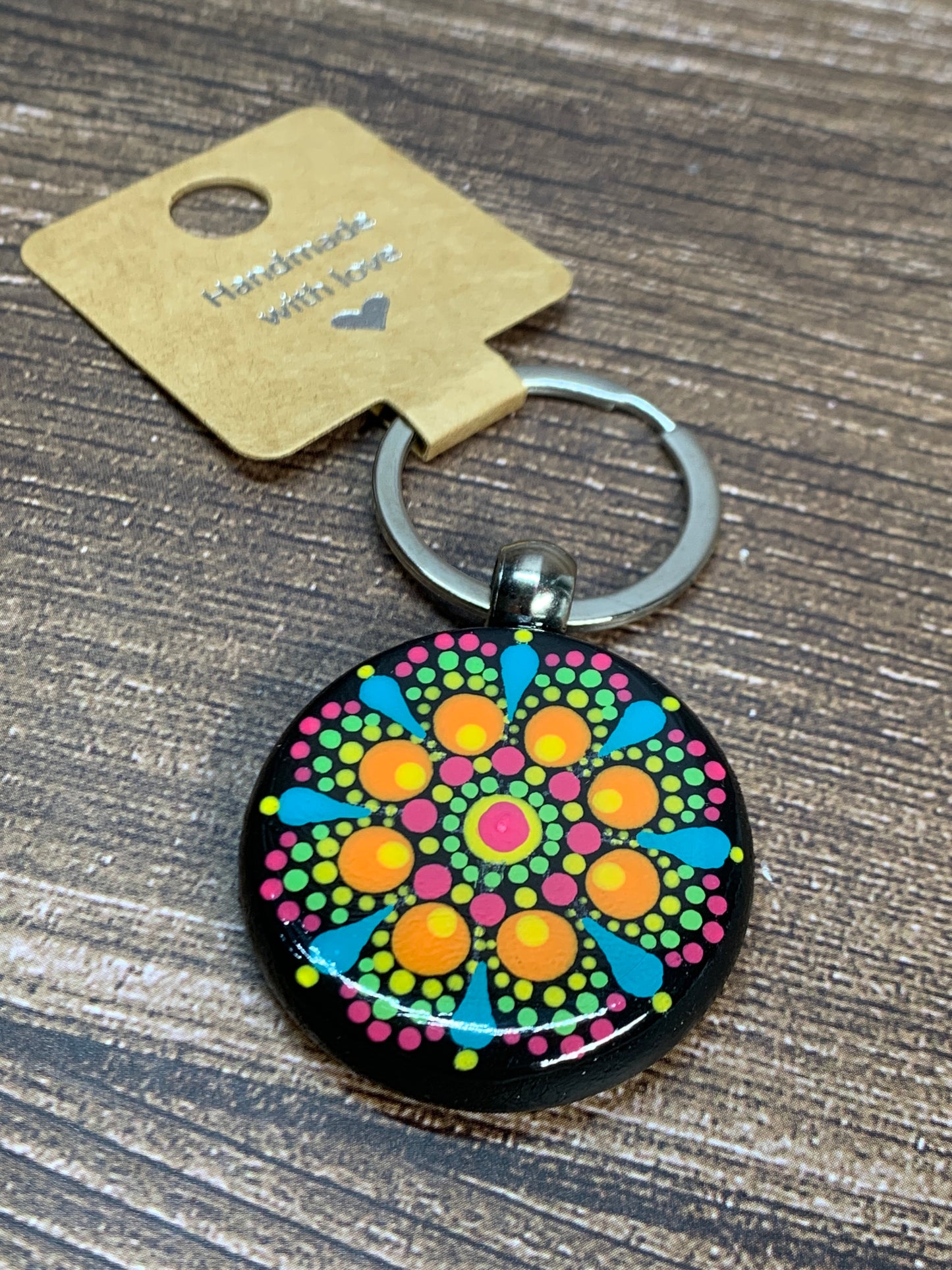 KC#8 Dot Art Keychain