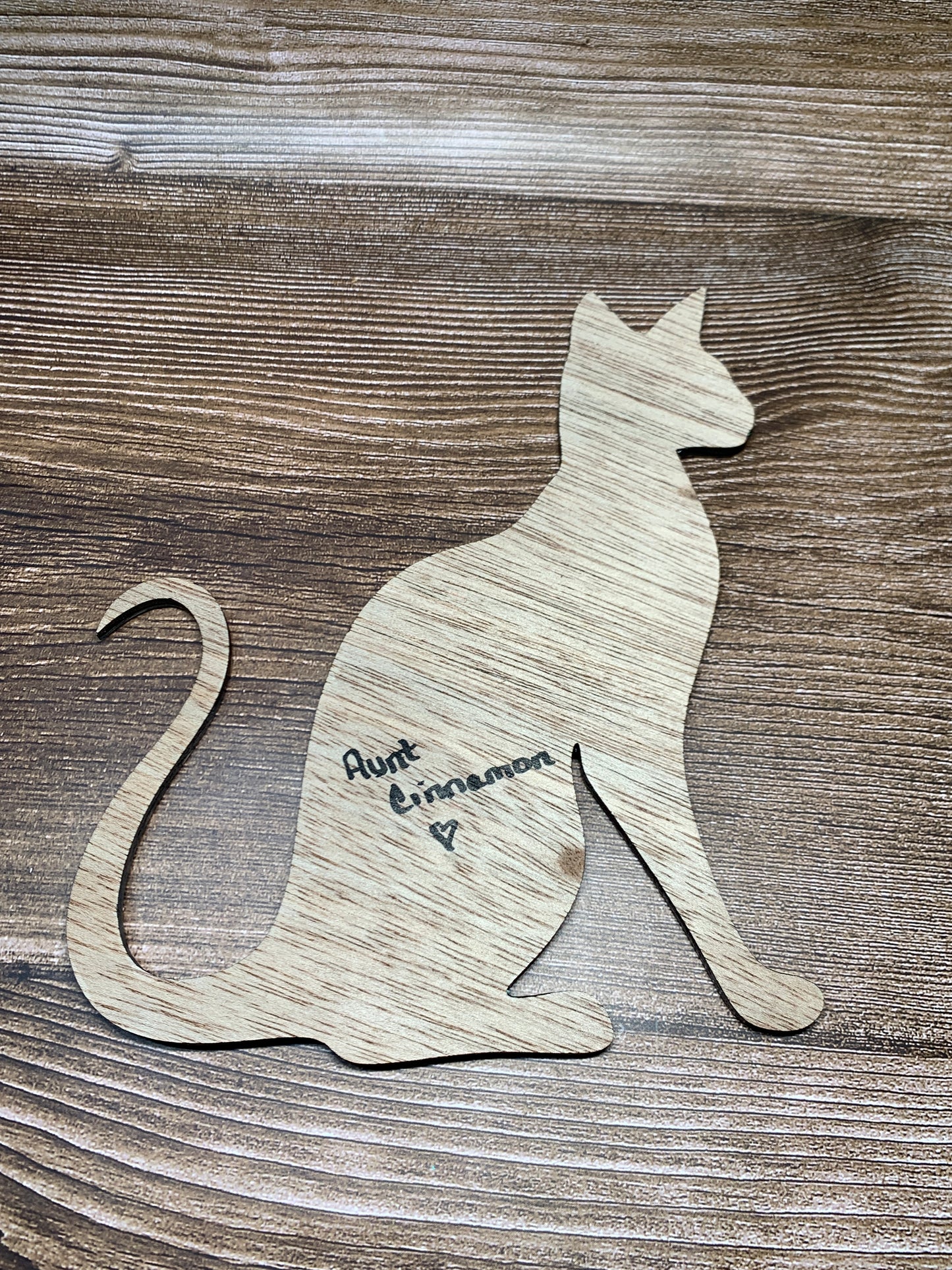 Seated Cat Wall Decor