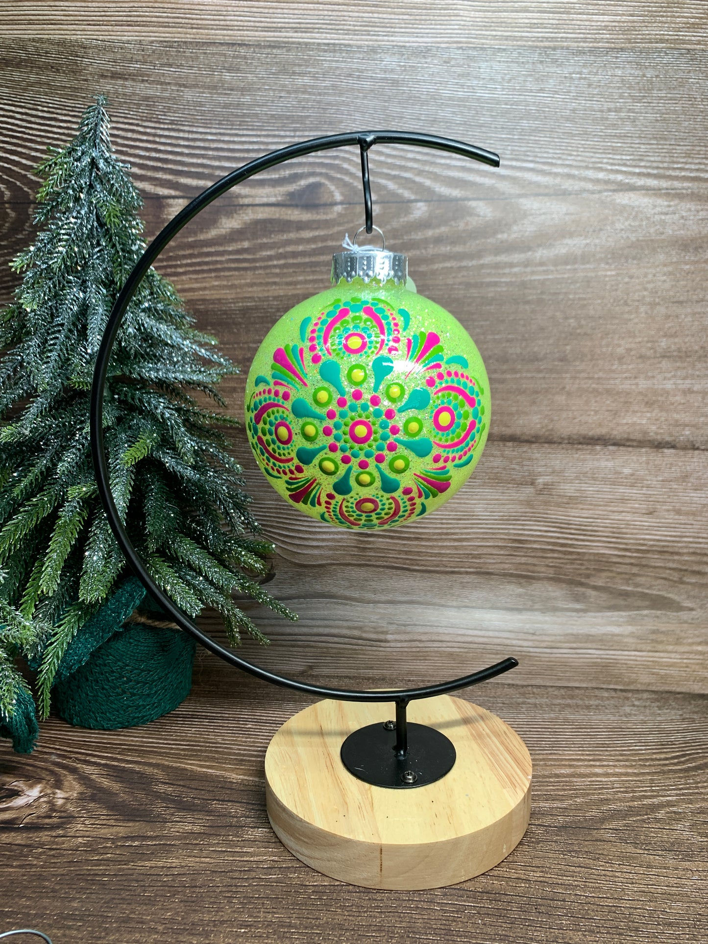 #115 Glittered Dot art ornament