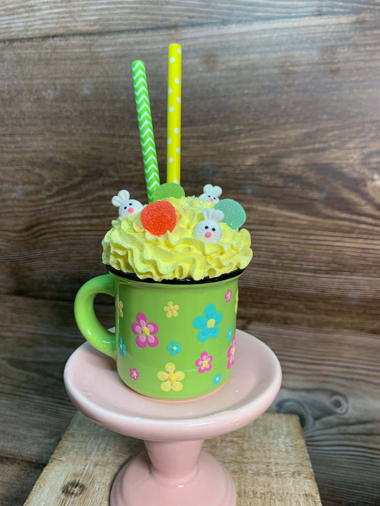Apple Green Easter Mini Mugs