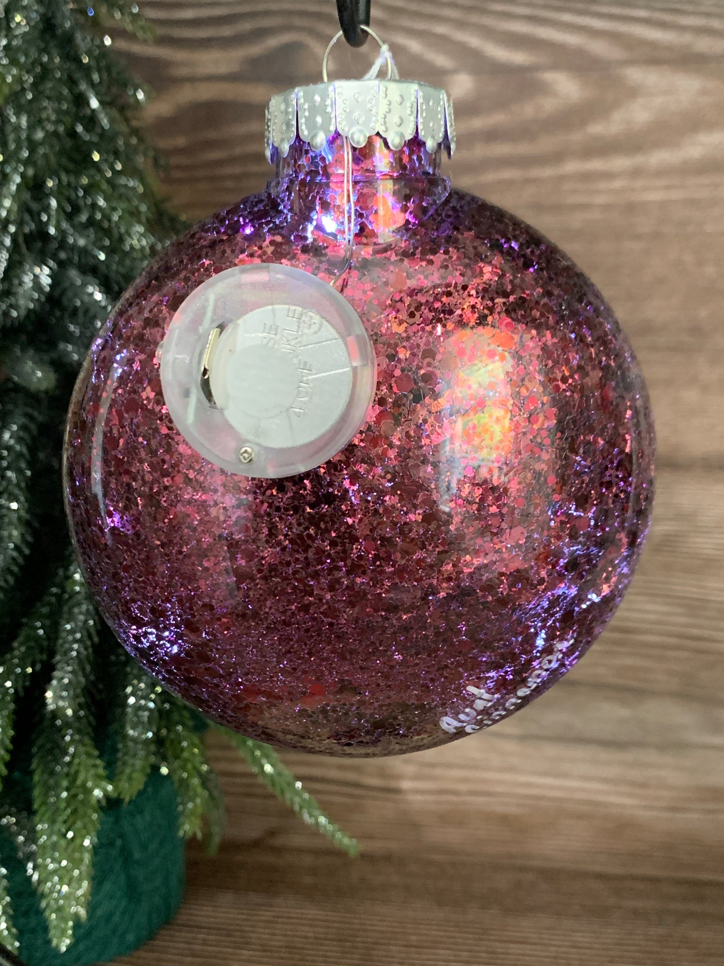LO #12 Twinkle Bauble