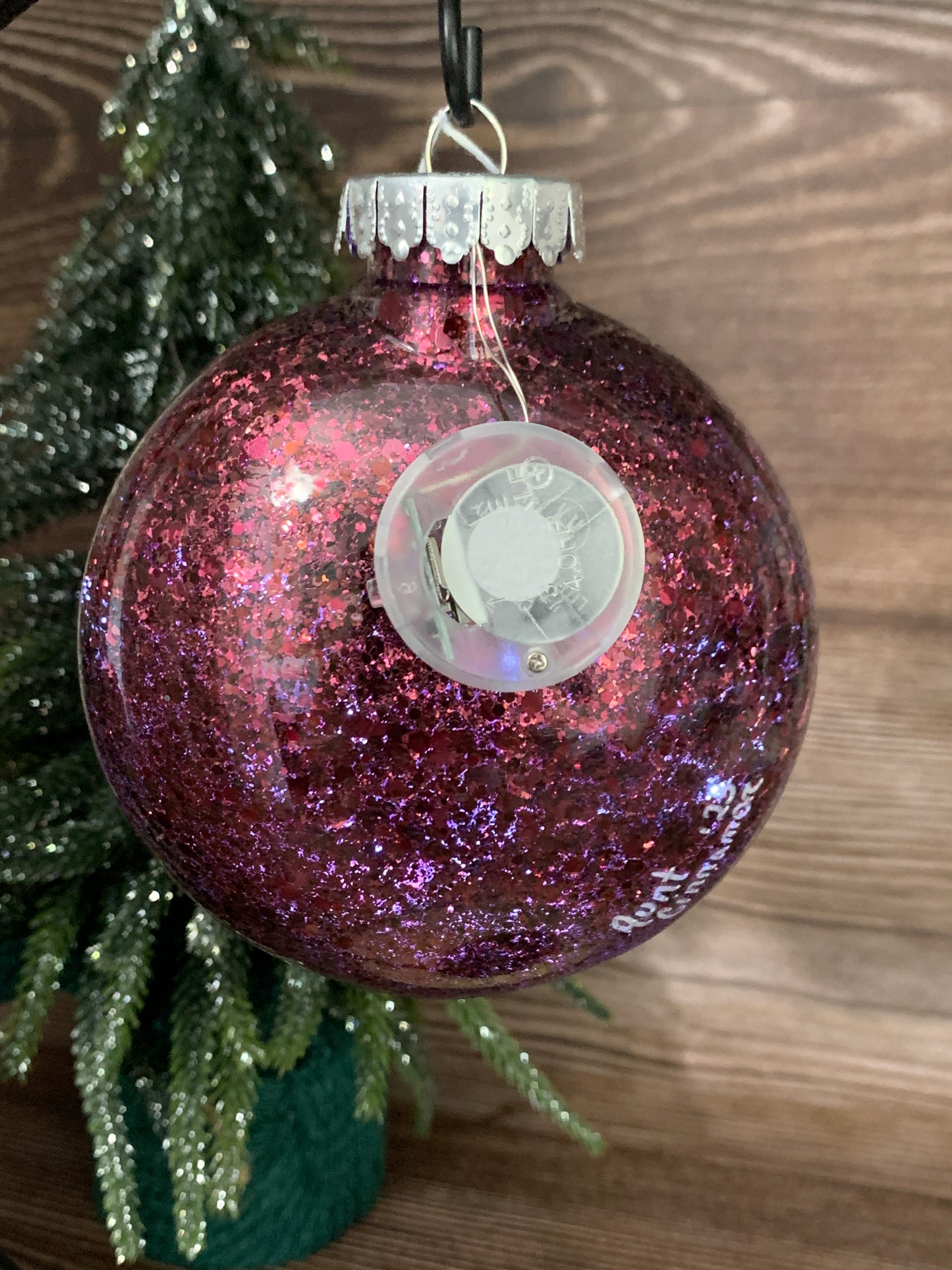 LO #15 Twinkle Bauble