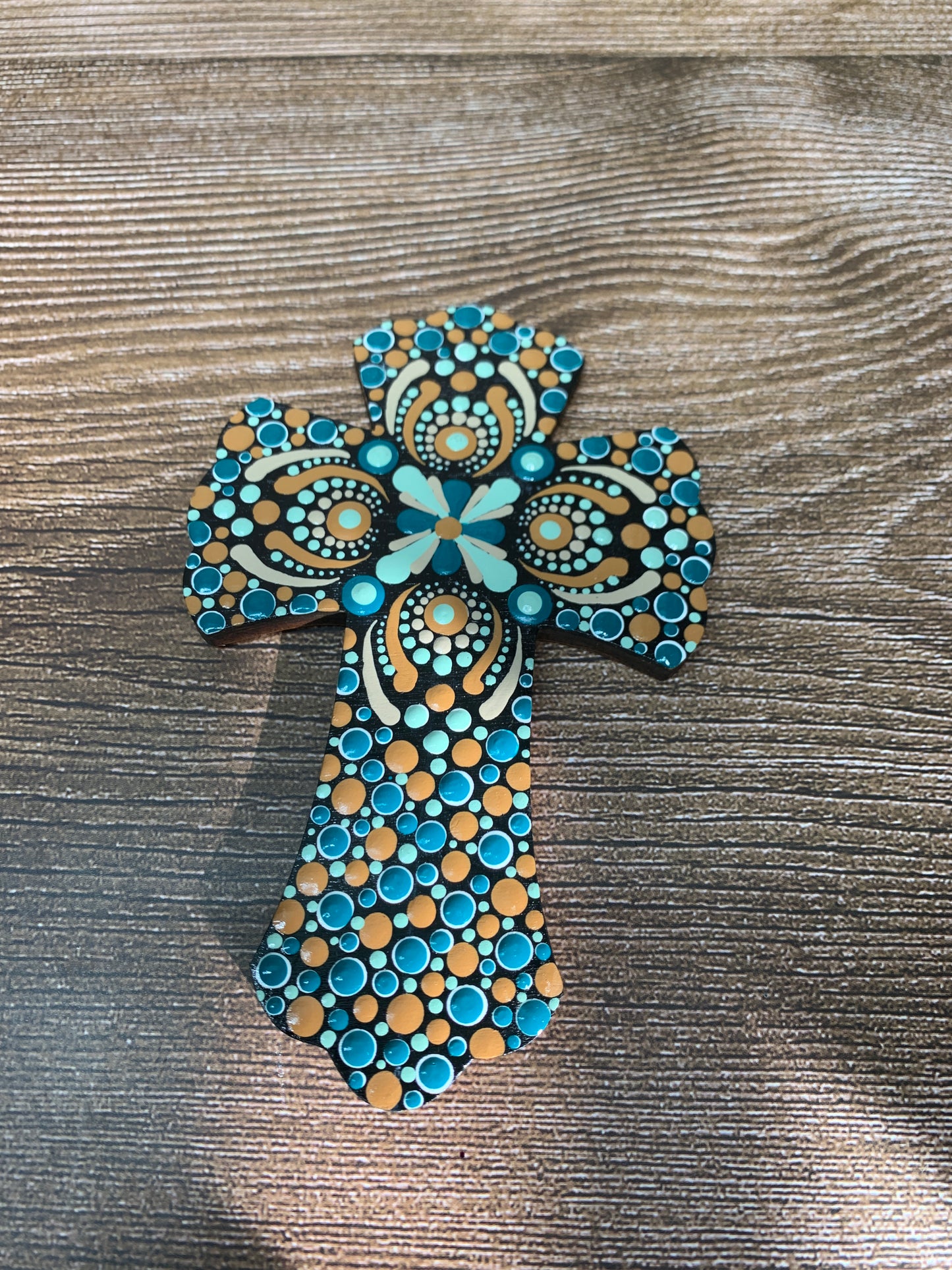 Cross magnets