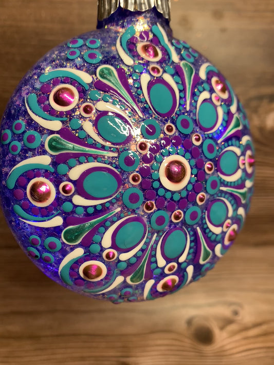 LO#46 Twinkle Bauble