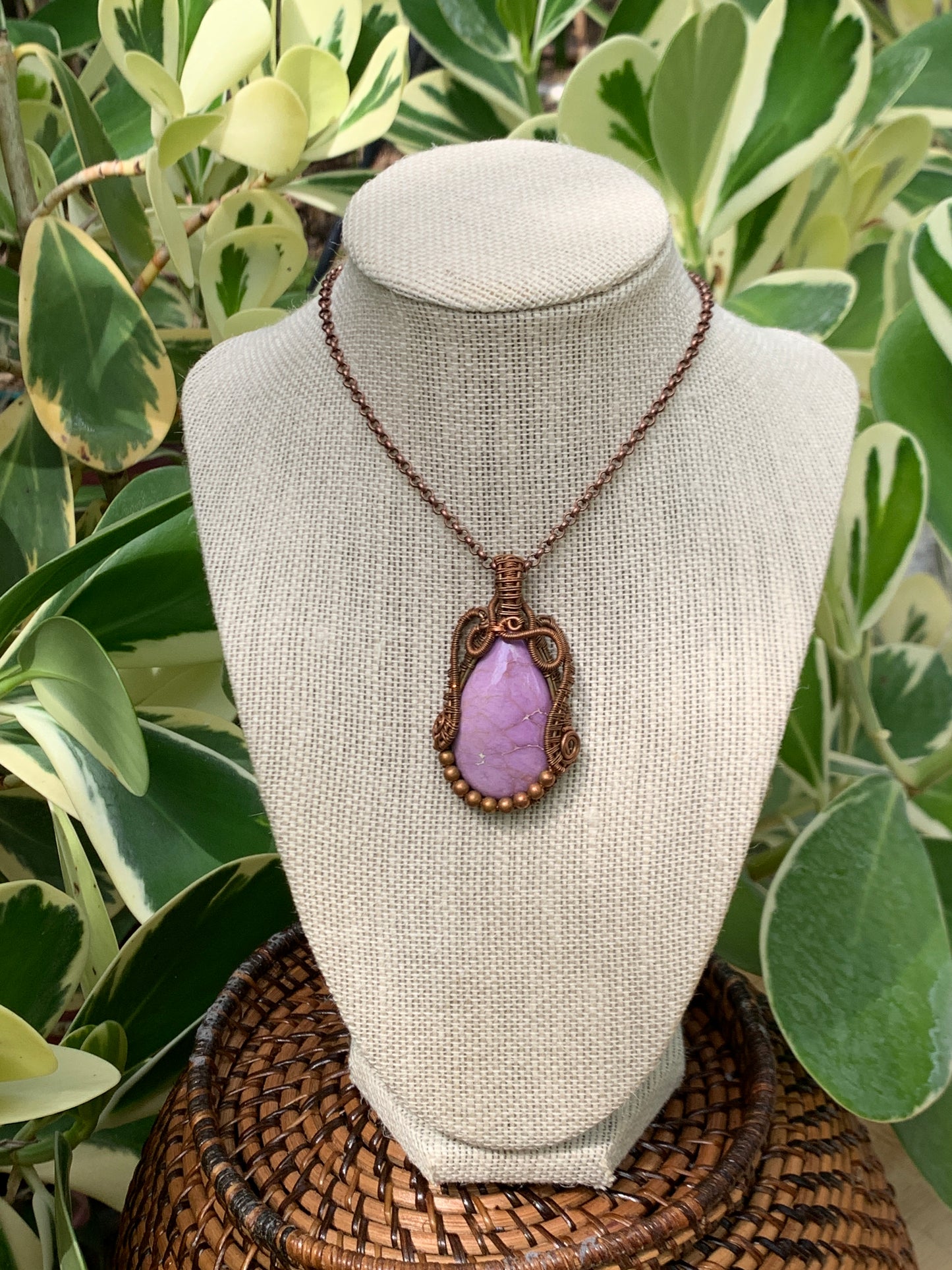 Phosphosiderite pendant