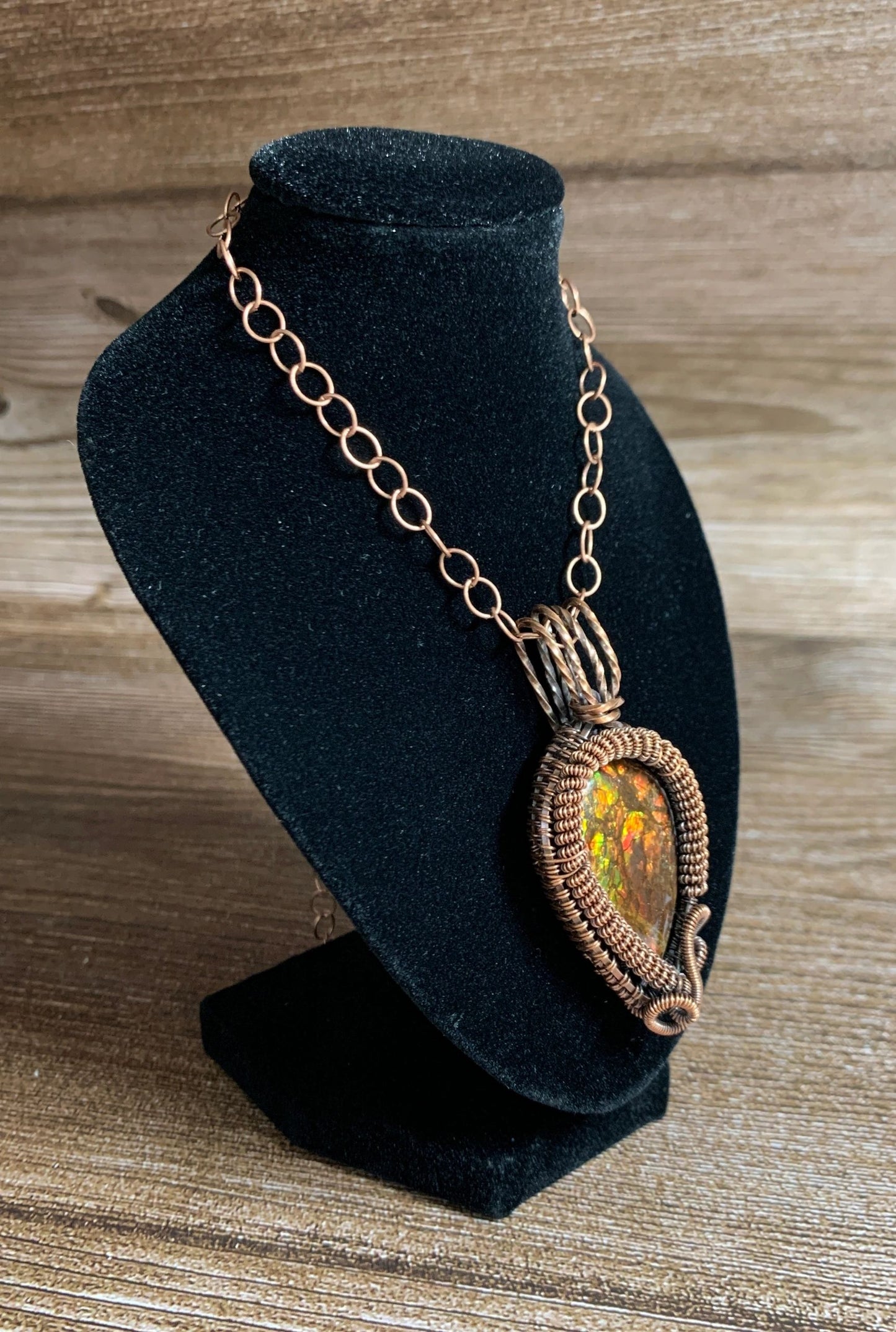 Ammolite Pendant