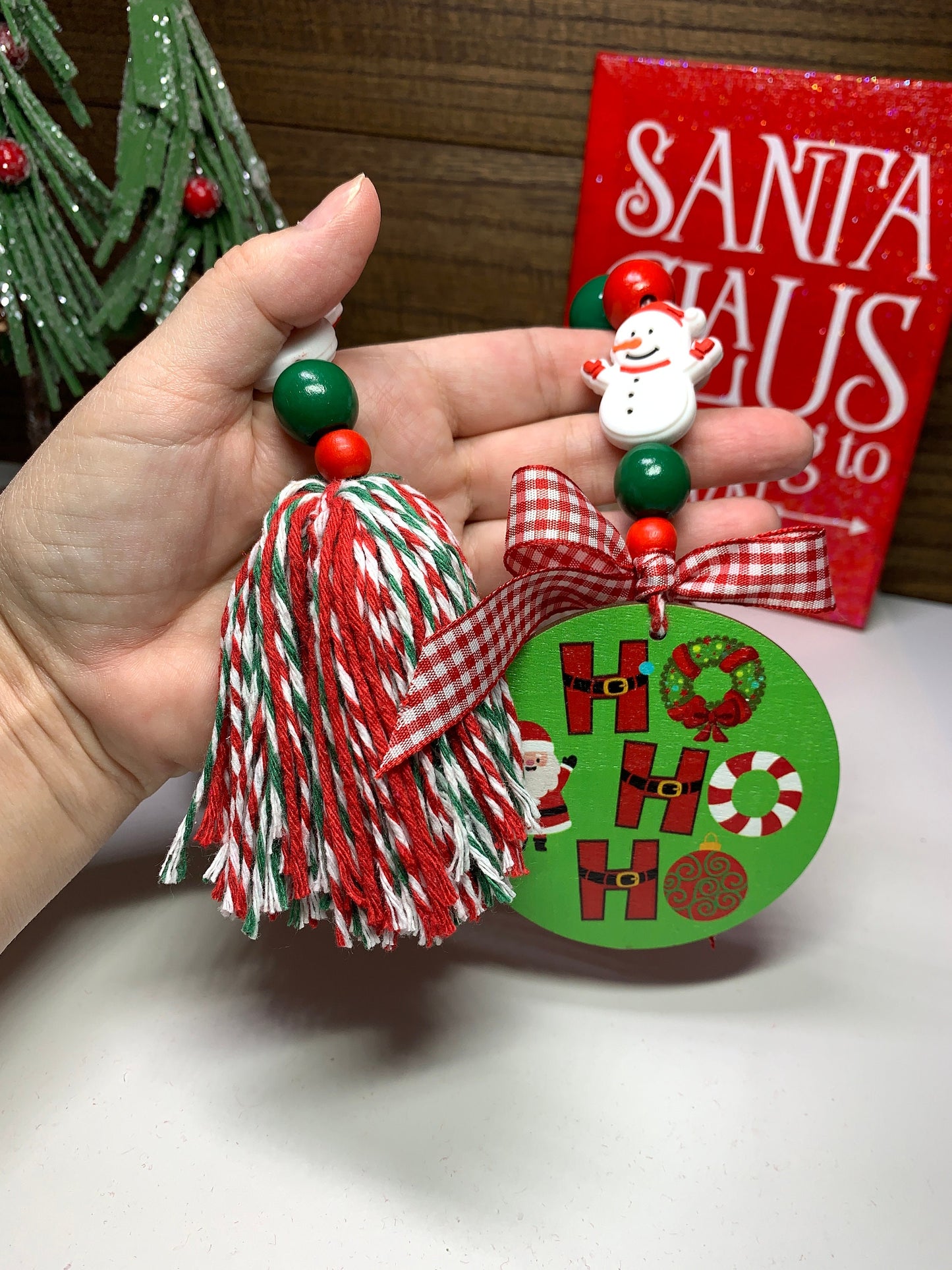Beaded Tier Tray Garland