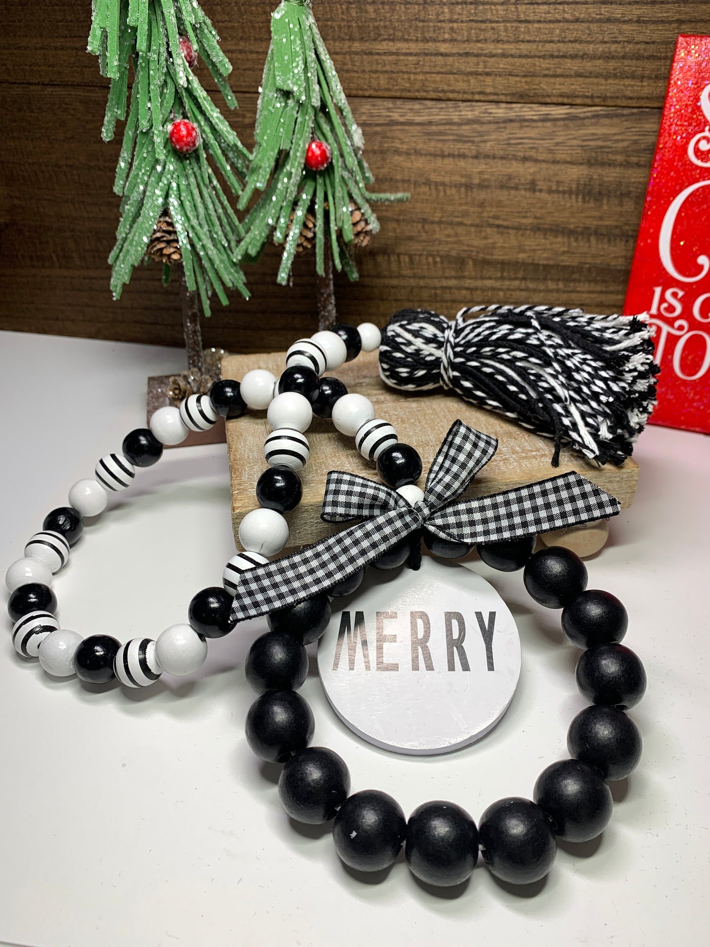 Black & White Beaded Garland