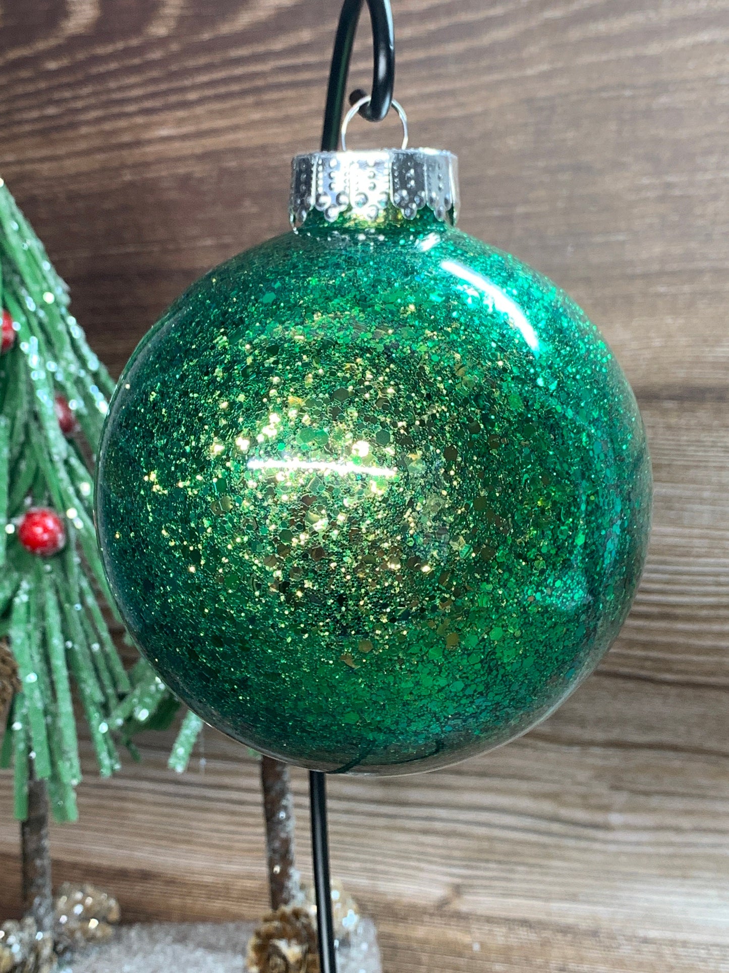 #83 Glittered Dot Art Ornament