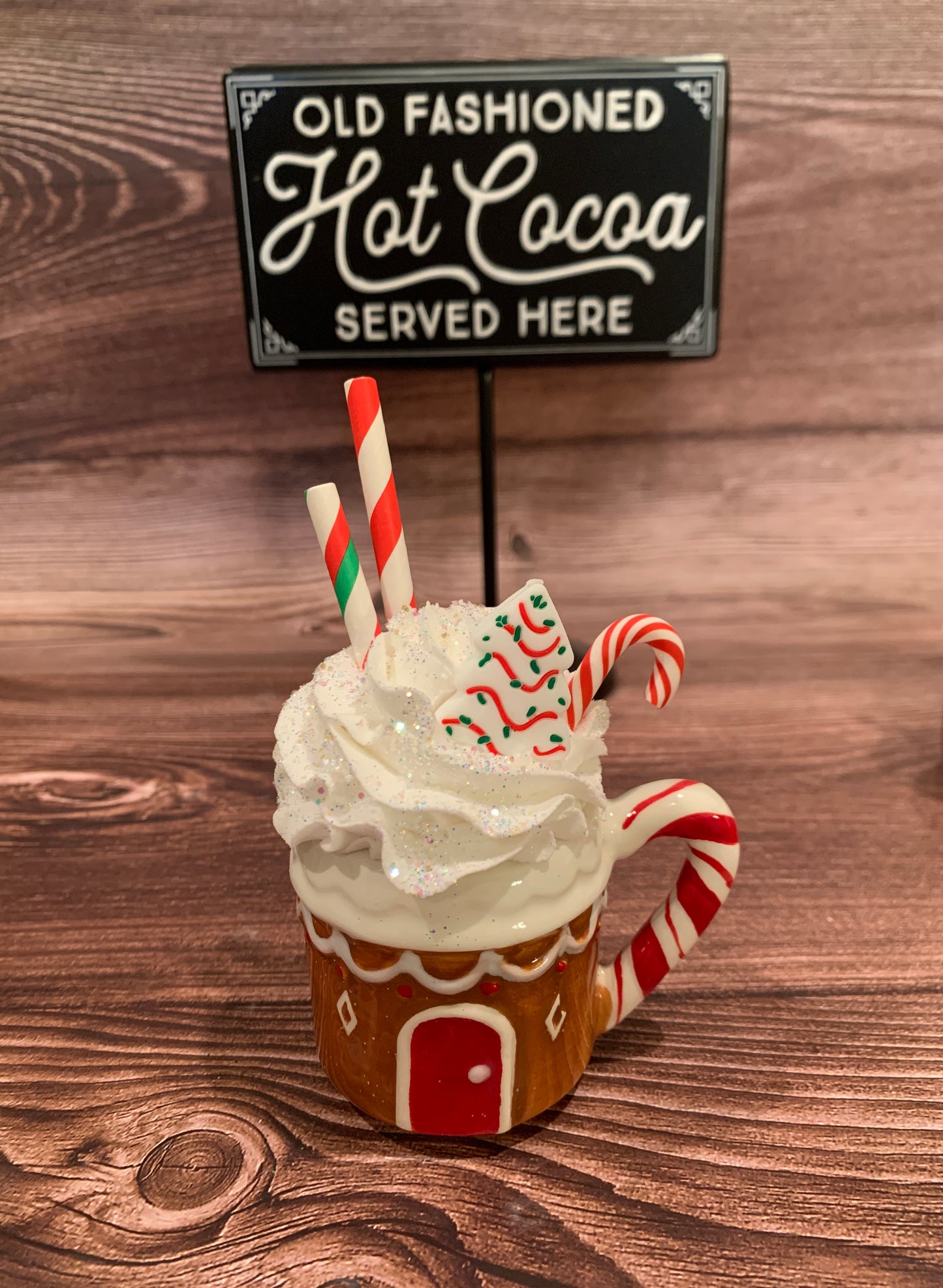 Red Gingerbread Mini Mug