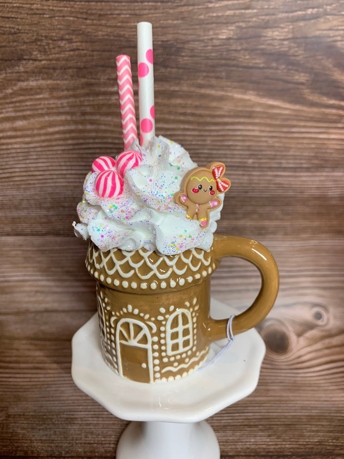 Brown Gingerbread House Mini Mug