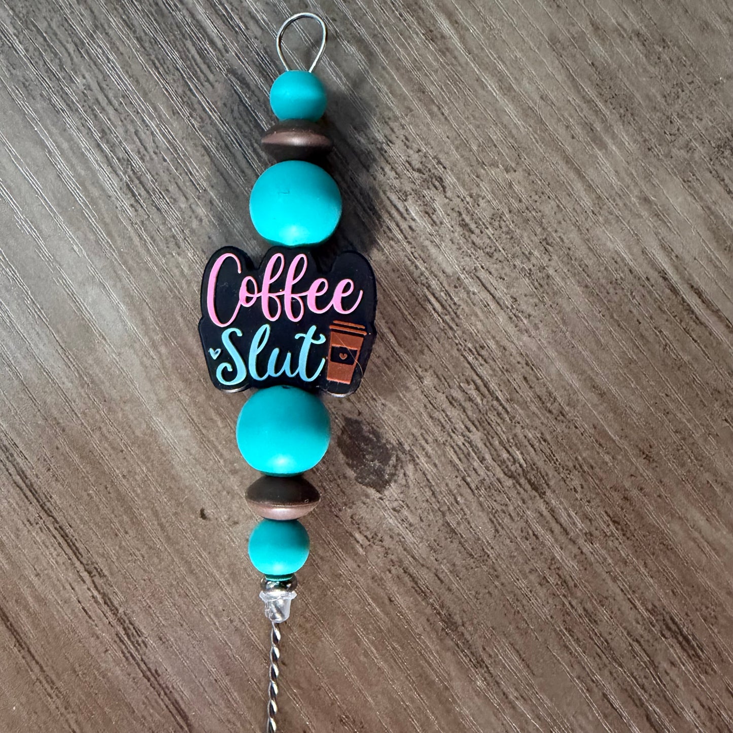 Beaded straw cleaner