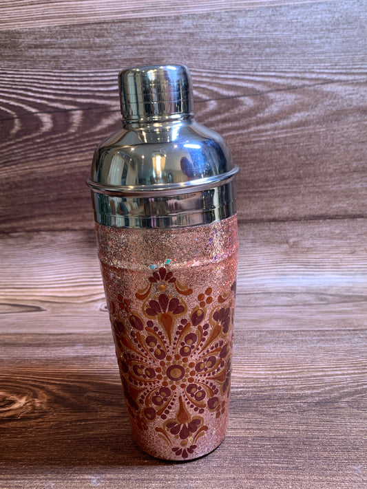 Large cocktail shaker