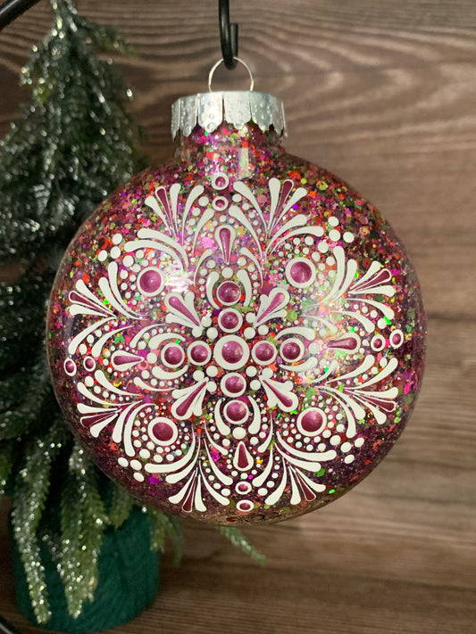 LO #21 Twinkle Bauble