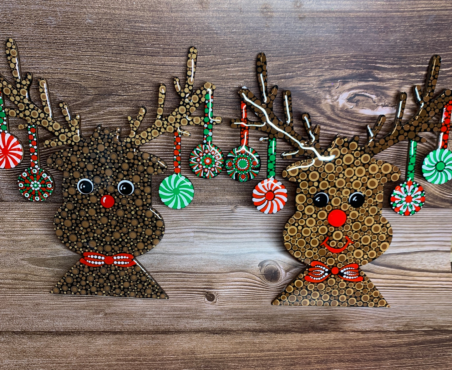 Festive Reindeer Dot Art Wall Decor