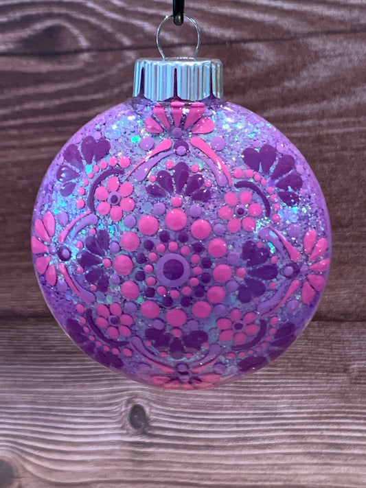 #197 Dot Art Ornament
