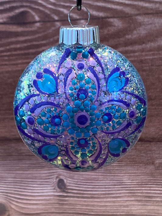 #195 Dot Art Ornament